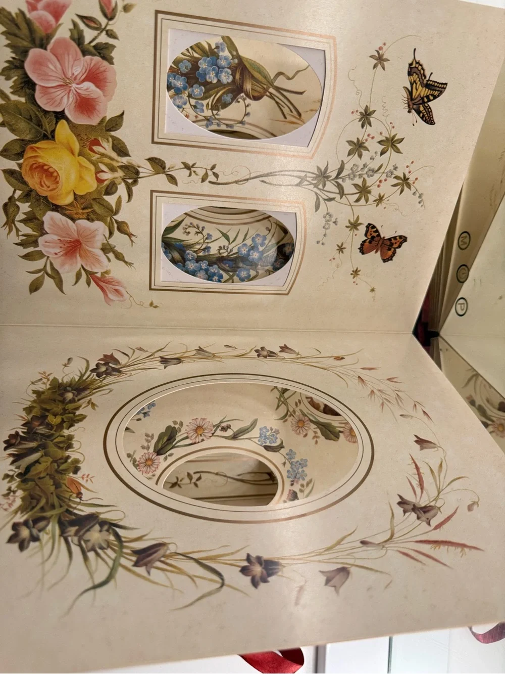 The Victorian Photograph Album Hardbound Antique Style By Whitecap Books